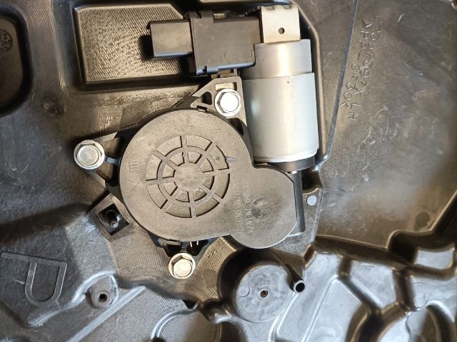 bontott MAZDA 5 Bal hátsó Ablakemelő Szerkezet (Elektromos)