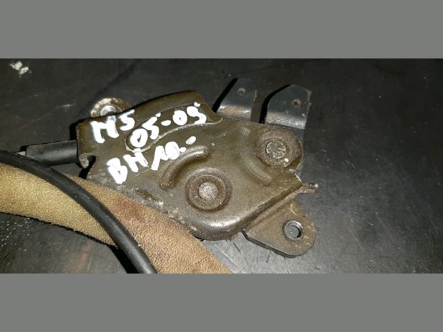 bontott MAZDA 5 Bal hátsó Ajtózár