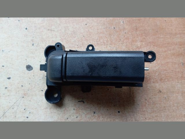 bontott MAZDA 5 Bal hátsó Belső Kilincs