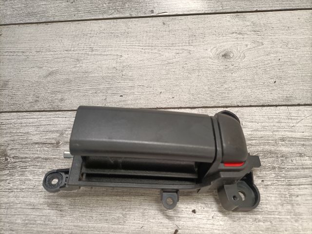 bontott MAZDA 5 Bal hátsó Belső Kilincs