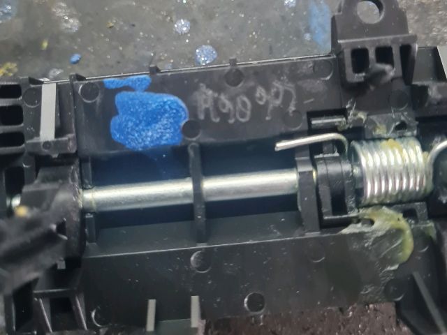 bontott MAZDA 5 Bal hátsó Belső Kilincs