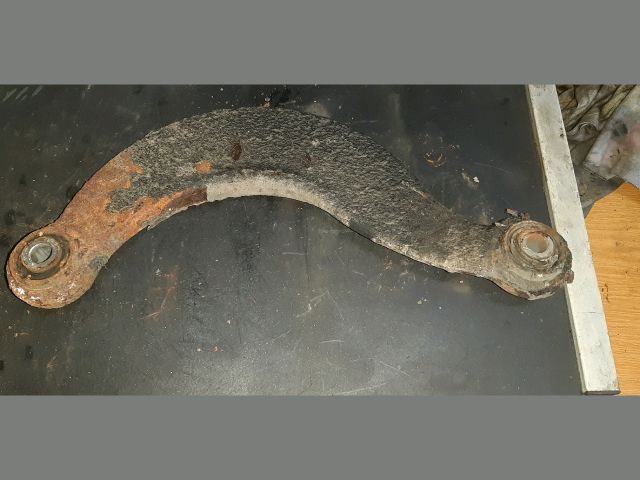 bontott MAZDA 5 Bal hátsó Felső Lengőkar