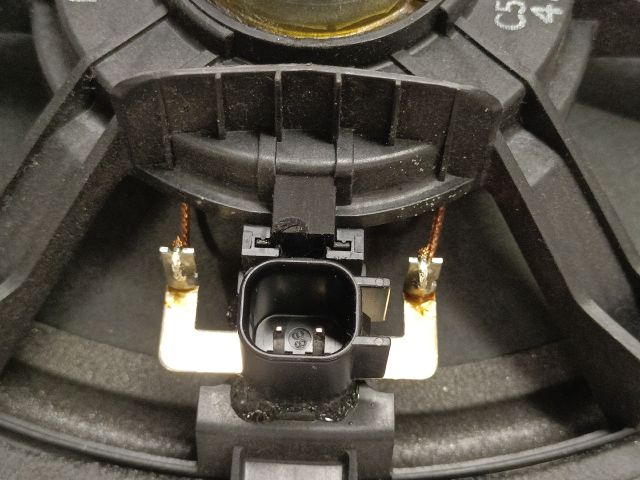 bontott MAZDA 5 Bal hátsó Hangszóró