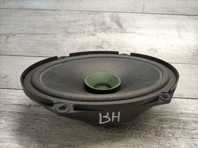 bontott MAZDA 5 Bal hátsó Hangszóró