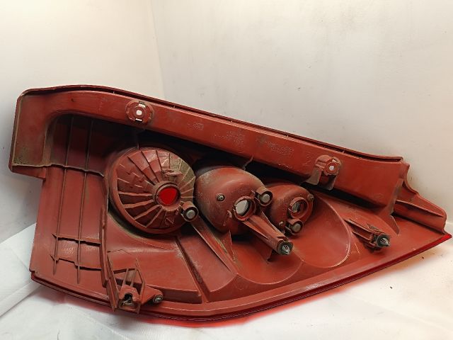 bontott MAZDA 5 Bal Hátsó Lámpa