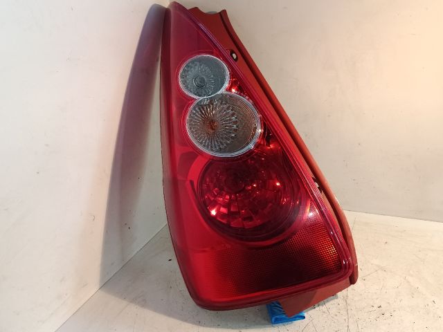 bontott MAZDA 5 Bal Hátsó Lámpa