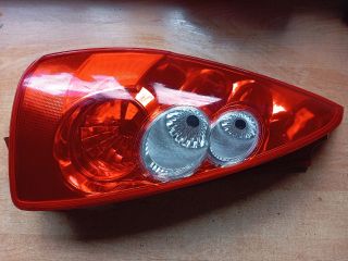 bontott MAZDA 5 Bal Hátsó Lámpa