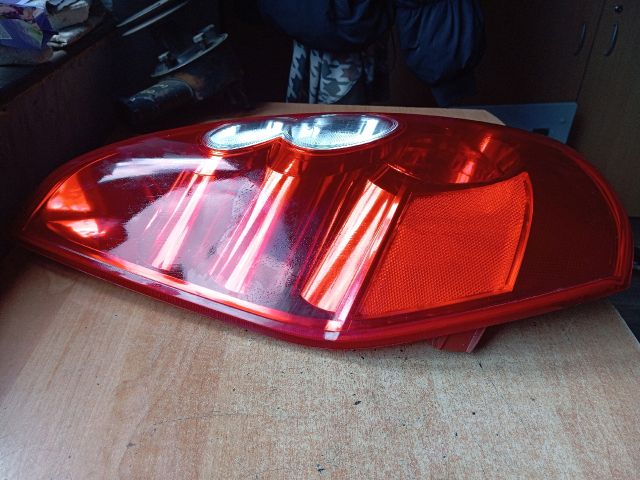 bontott MAZDA 5 Bal Hátsó Lámpa