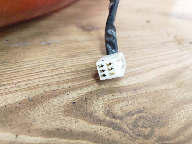 bontott MAZDA 5 Bal Hátsó Lámpa