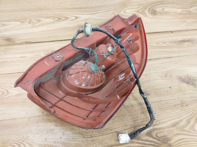 bontott MAZDA 5 Bal Hátsó Lámpa