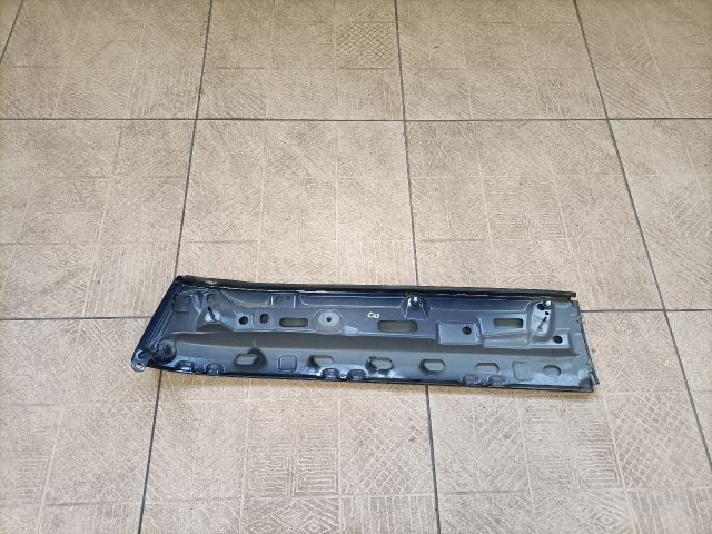 bontott MAZDA 5 Bal hátsó Sárvédő Díszléc