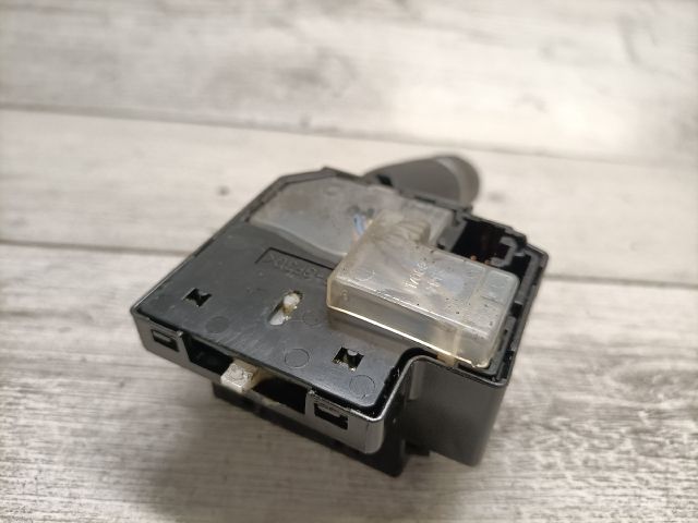 bontott MAZDA 5 Bal Kormánykapcsoló Irányjelző