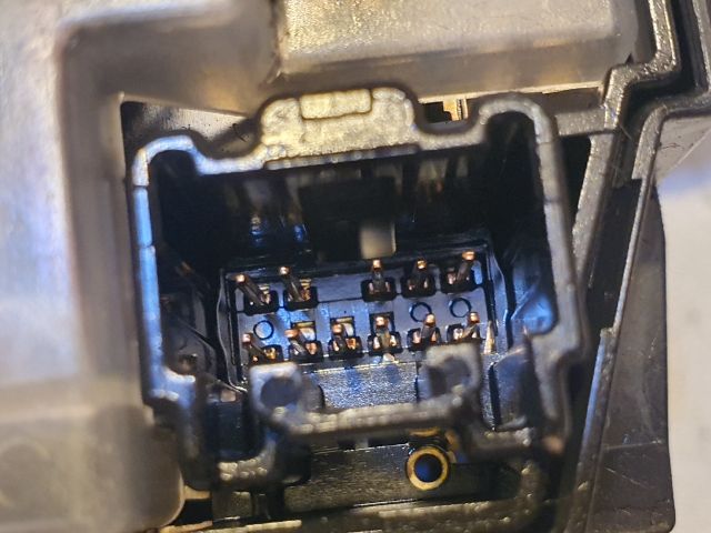 bontott MAZDA 5 Bal Kormánykapcsoló Irányjelző