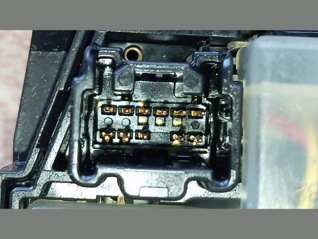 bontott MAZDA 5 Bal Kormánykapcsoló Irányjelző