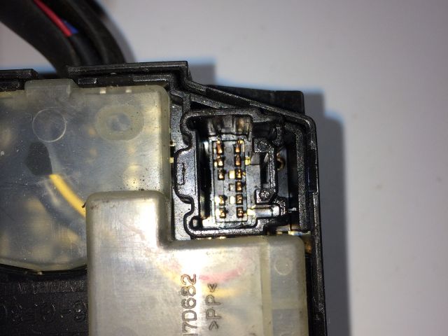 bontott MAZDA 5 Bal Kormánykapcsoló Irányjelző