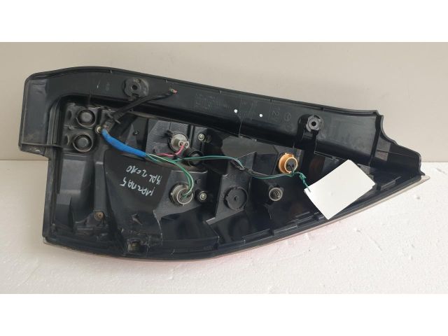 bontott MAZDA 5 Bal Külső Hátsó Lámpa