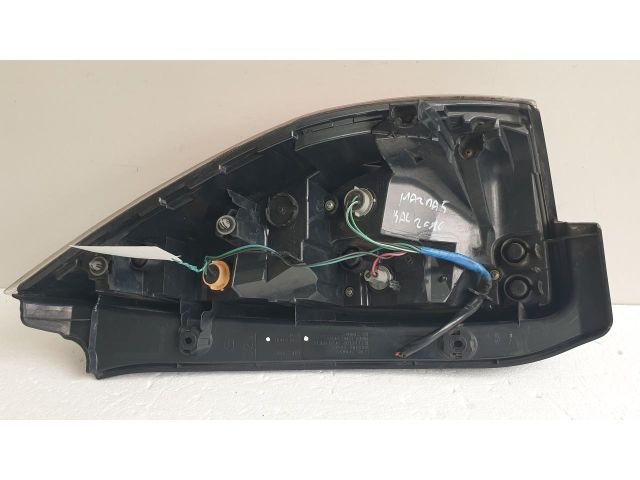 bontott MAZDA 5 Bal Külső Hátsó Lámpa