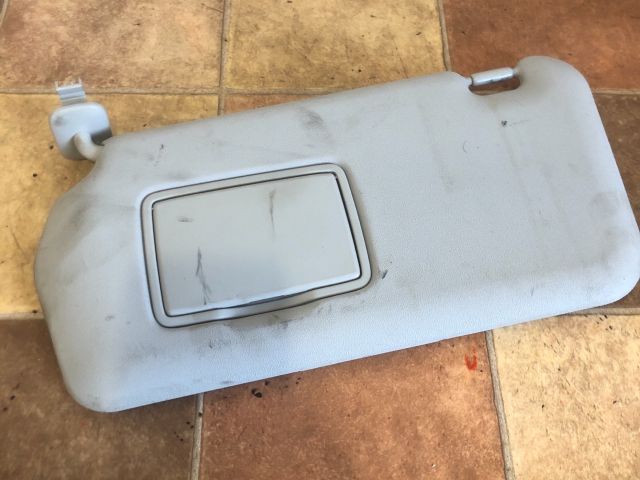 bontott MAZDA 5 Bal Napellenző