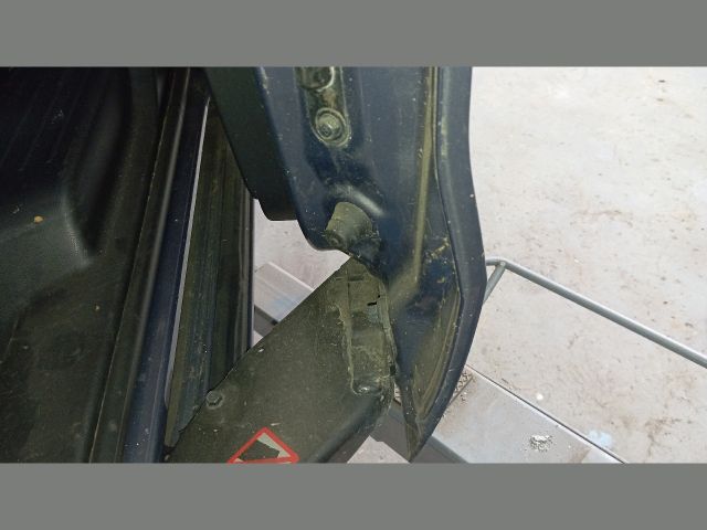 bontott MAZDA 5 Bal Tolóajtó (Üres lemez)