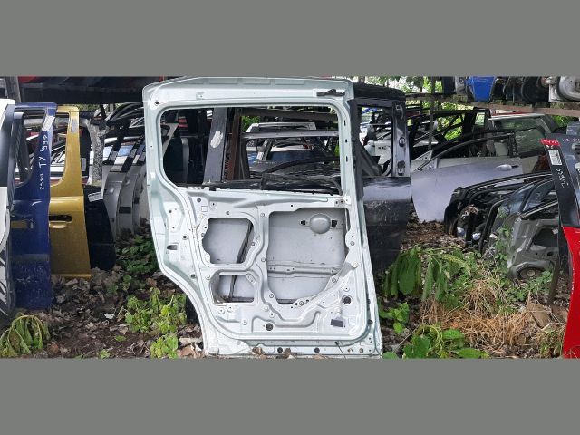 bontott MAZDA 5 Bal Tolóajtó (Üres lemez)