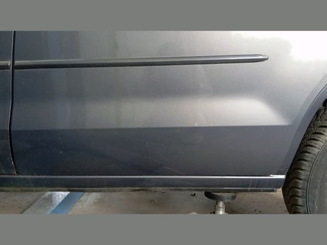 bontott MAZDA 5 Bal Tolóajtó (Üres lemez)