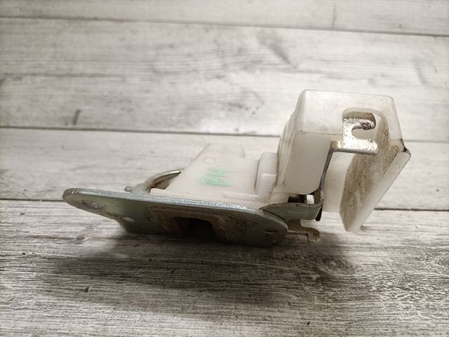 bontott MAZDA 5 Bal Tolóajtó Zárszerkezet