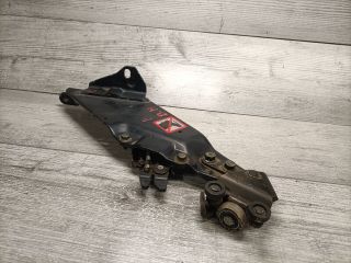 bontott MAZDA 5 Bal Tolóajtó Zárszerkezet