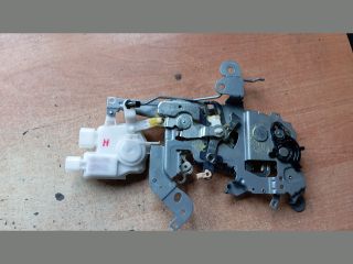 bontott MAZDA 5 Bal Tolóajtó Zárszerkezet