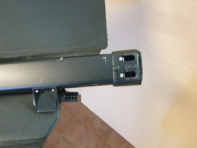 bontott MAZDA 5 Csomagtér Roló