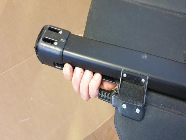 bontott MAZDA 5 Csomagtér Roló