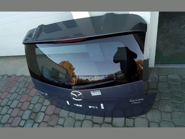 bontott MAZDA 5 Csomagtérajtó (Részeivel)