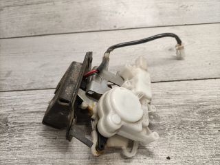 bontott MAZDA 5 Csomagtérajtó Zárszerkezet