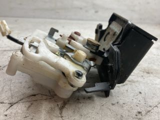 bontott MAZDA 5 Csomagtérajtó Zárszerkezet