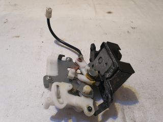 bontott MAZDA 5 Csomagtérajtó Zárszerkezet