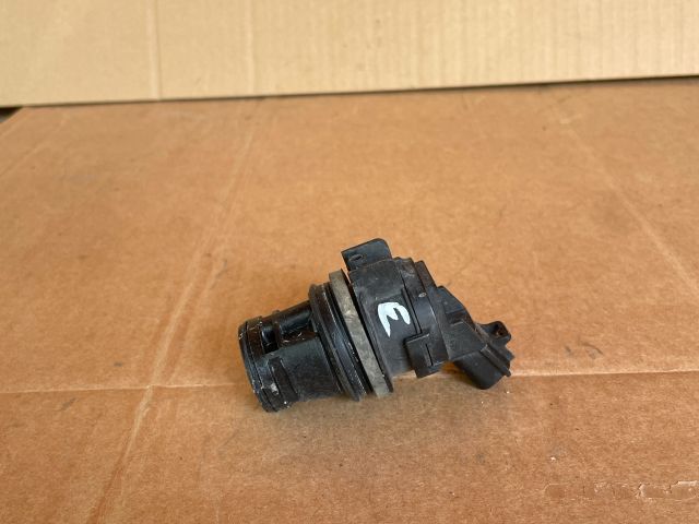 bontott MAZDA 5 Első Ablakmosó Szivattyú