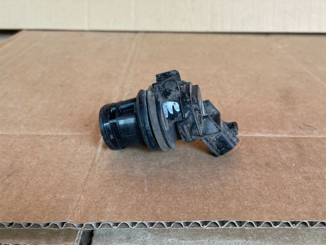 bontott MAZDA 5 Első Ablakmosó Szivattyú