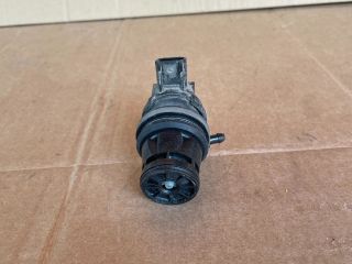 bontott MAZDA 5 Első Ablakmosó Szivattyú