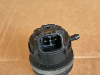 bontott MAZDA 5 Első Ablakmosó Szivattyú