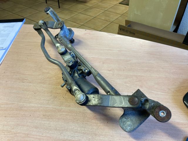 bontott MAZDA 5 Első Ablaktörlő Szerkezet Motorral