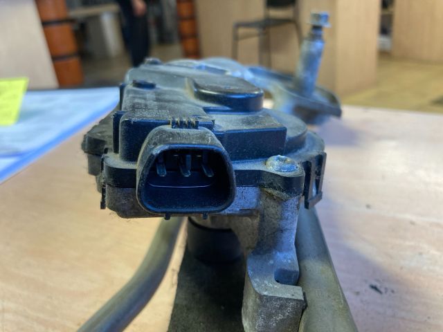 bontott MAZDA 5 Első Ablaktörlő Szerkezet Motorral