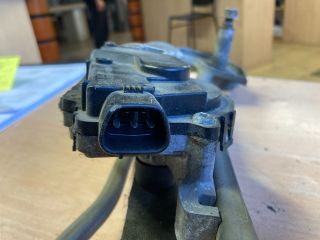 bontott MAZDA 5 Első Ablaktörlő Szerkezet Motorral