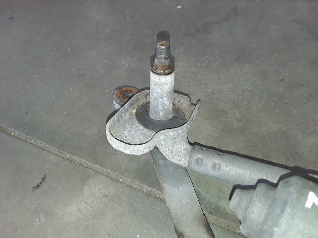 bontott MAZDA 5 Első Ablaktörlő Szerkezet Motorral