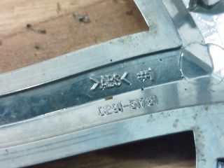 bontott MAZDA 5 Első Embléma