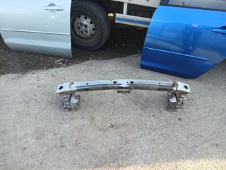 bontott MAZDA 5 Első Lökhárító Merevítő (Fém)