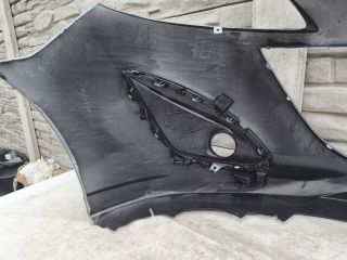 bontott MAZDA 5 Első Lökhárító (Részeivel)