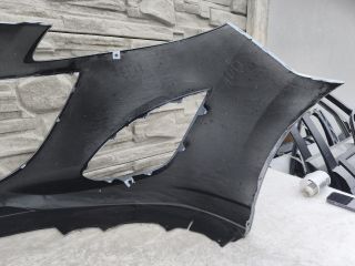 bontott MAZDA 5 Első Lökhárító (Részeivel)