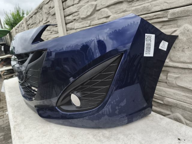 bontott MAZDA 5 Első Lökhárító (Részeivel)