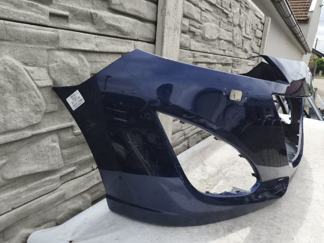 bontott MAZDA 5 Első Lökhárító (Részeivel)