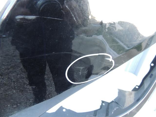 bontott MAZDA 5 Első Lökhárító (Részeivel)