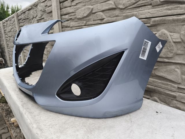 bontott MAZDA 5 Első Lökhárító (Részeivel)